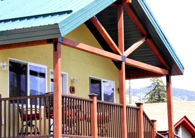 גרדינר Yellowstone Riverside Cottages מראה חיצוני תמונה